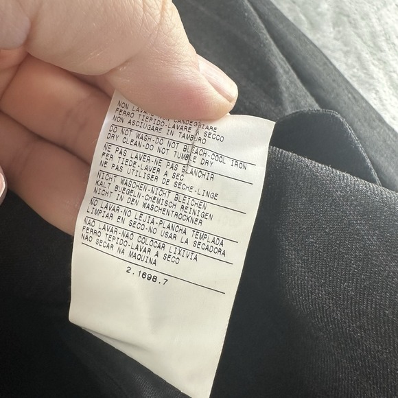 United Colors Of Benetton Blazer Women's 38 (XS) Dark Gray w/ Purple Pin Stripe - Picture 4 of 10